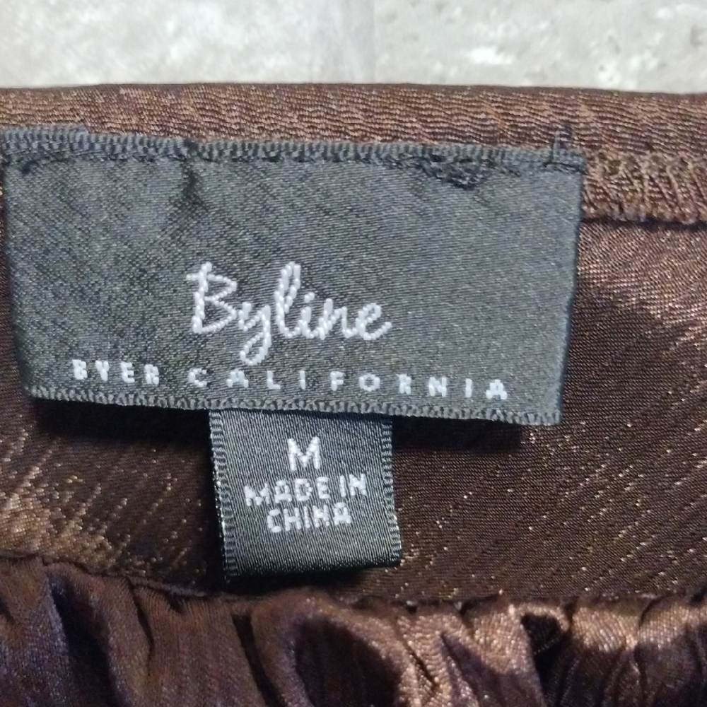 Brown Sleeveless Top - Picture 2 of 3